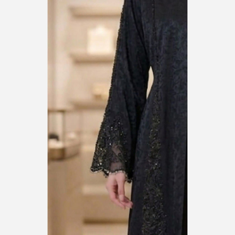 عبا مجلسی زنانه مشکی مدل آستین کلوش فری سایز