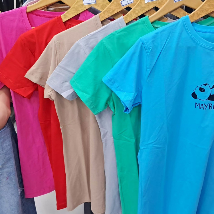 تیشرت نرمال زنانه طرح دار با رنگبندی متنوع