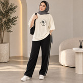 ست تیشرت شلوار زنانه باکسی بیسبالی کد 386